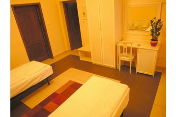 Hungrie Privát Siófok, Extérieur